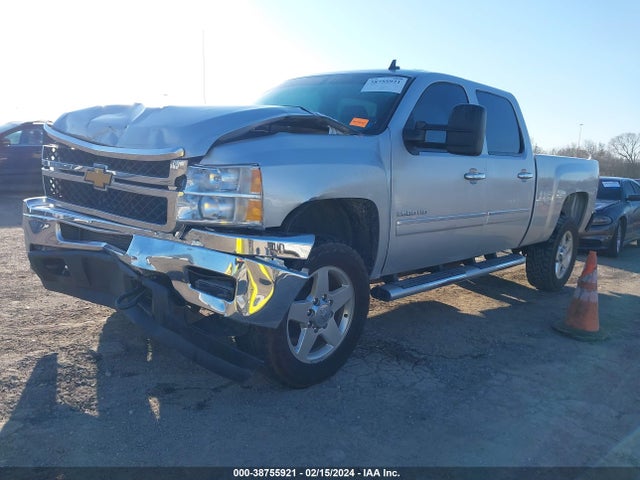 Chevrolet Silverado 2500hd Lt 2014 1GC1CXCG7EF104776 Image 2
