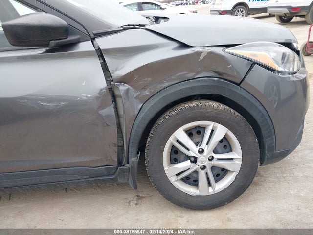 Nissan KICKS S 2019 3N1CP5CU0KL524987 Image 6
