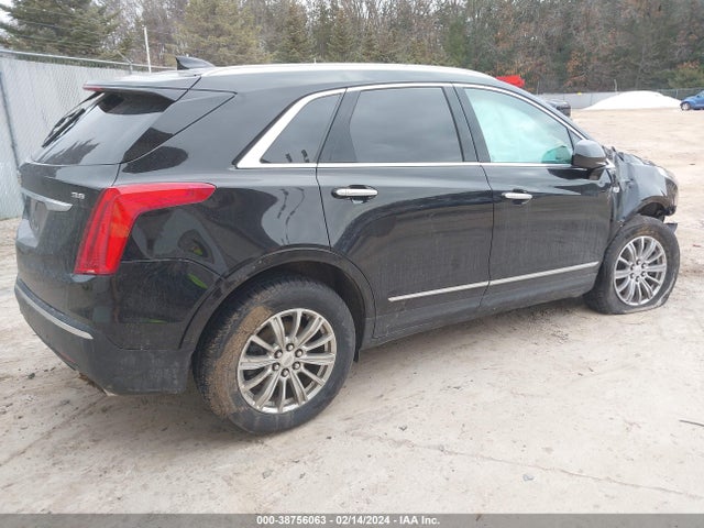 1GYKNDRS6HZ166286 Cadillac XT5 LUXURY