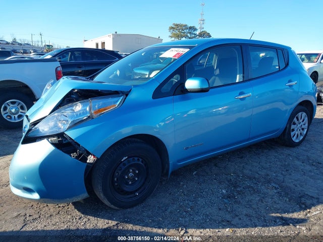 Nissan LEAF S 2015 1N4AZ0CP1FC320797 Image 2