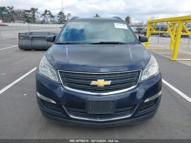 Chevrolet Traverse Ls 2015 1GNKRFKDXFJ234772 Image 12