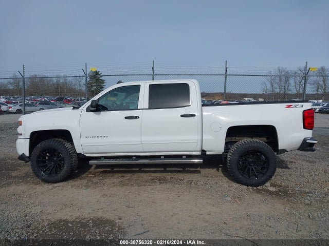 Chevrolet Silverado 1500 2lt 2018 3GCUKRECXJG450092 Image 15