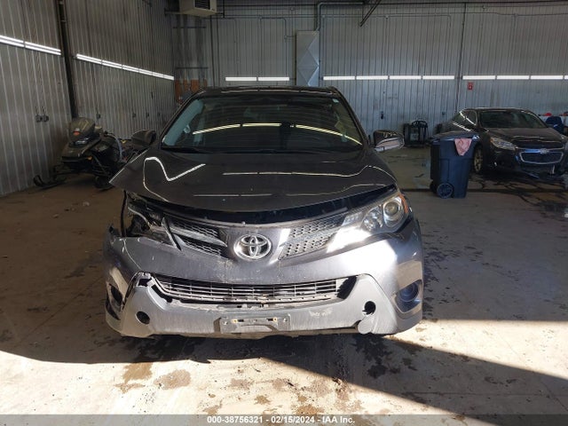 Toyota RAV4 LE 2014 JTMBFREV5ED091024 Image 12