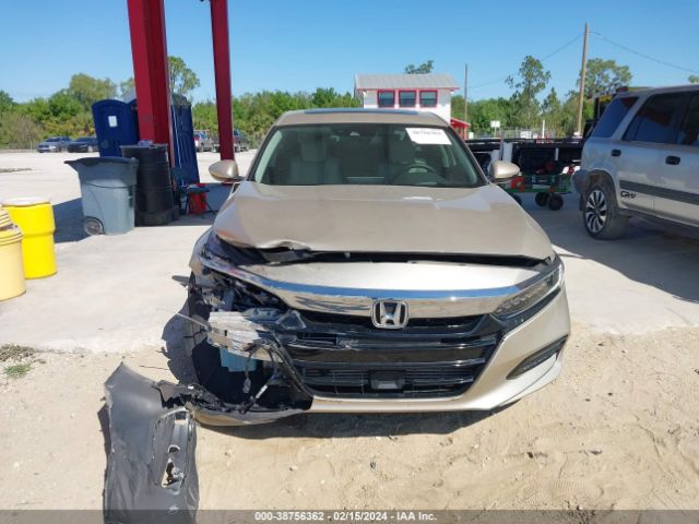 1HGCV2F97JA053226 Honda Accord Touring 2.0t