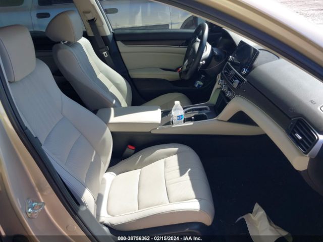 1HGCV2F97JA053226 Honda Accord Touring 2.0t
