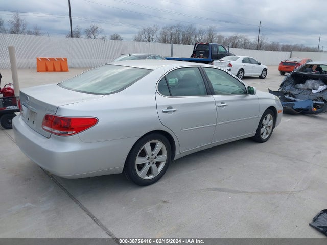 2005 LEXUS ES 330 VIN: JTHBA30G355084120