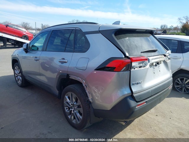 Toyota Rav4 Xle Premium 2021 2T3A1RFVXMC141167 Image 3