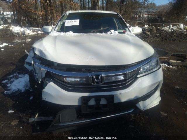 1HGCR3F98HA004542 Honda Accord Touring V6