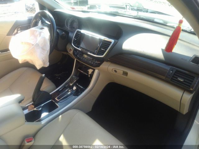 1HGCR3F98HA004542 Honda Accord Touring V6