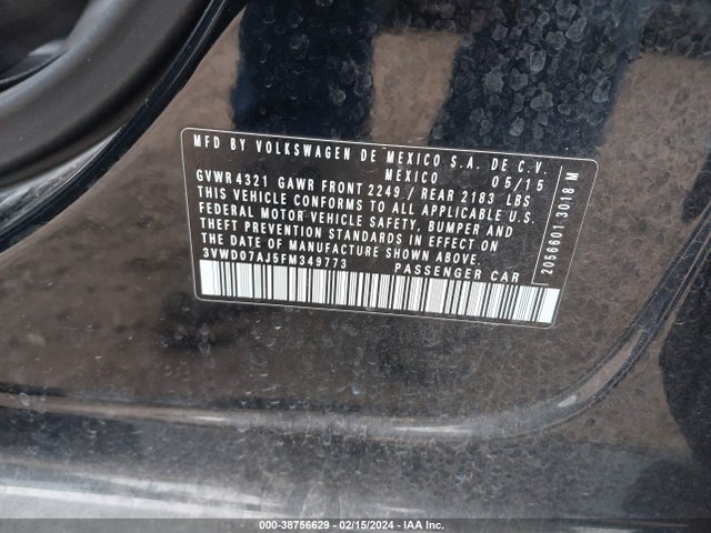 2015 VOLKSWAGEN JETTA 1.8T SE VIN: 3VWD07AJ5FM349773