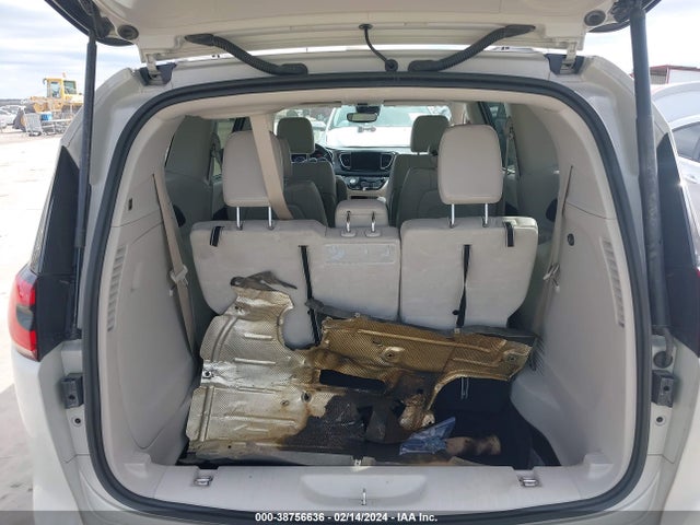 2C4RC1BG9MR584621 Chrysler Pacifica Touring L