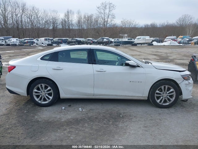 Chevrolet MALIBU LT 2018 1G1ZD5ST9JF250621 Image 13