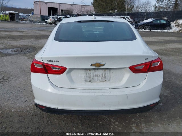Chevrolet MALIBU LT 2018 1G1ZD5ST9JF250621 Image 16