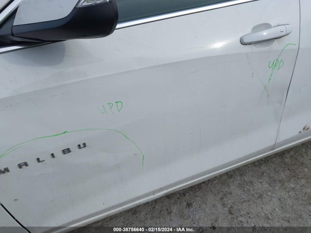 Chevrolet MALIBU LT 2018 1G1ZD5ST9JF250621 Image 19