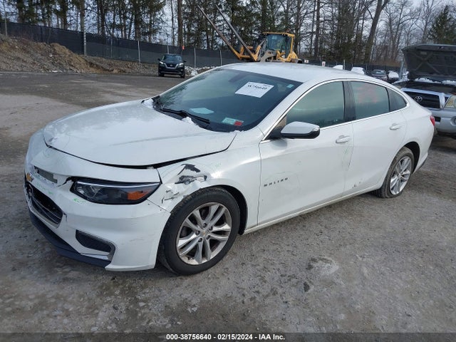 Chevrolet MALIBU LT 2018 1G1ZD5ST9JF250621 Image 2