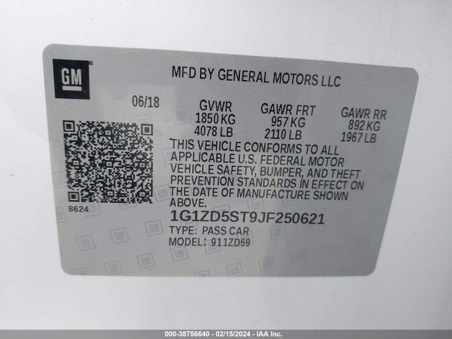 Chevrolet MALIBU LT 2018 1G1ZD5ST9JF250621 Image 9