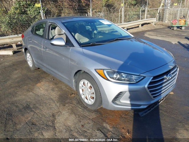 Hyundai ELANTRA SE 2017 5NPD74LF8HH132460 Image 1