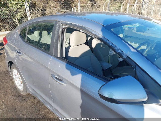 Hyundai ELANTRA SE 2017 5NPD74LF8HH132460 Image 6