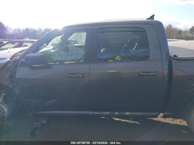 RAM 1500 Classic Warlock  4x4 5'7 Box 2022 1C6RR7LT4NS211166 Image 14