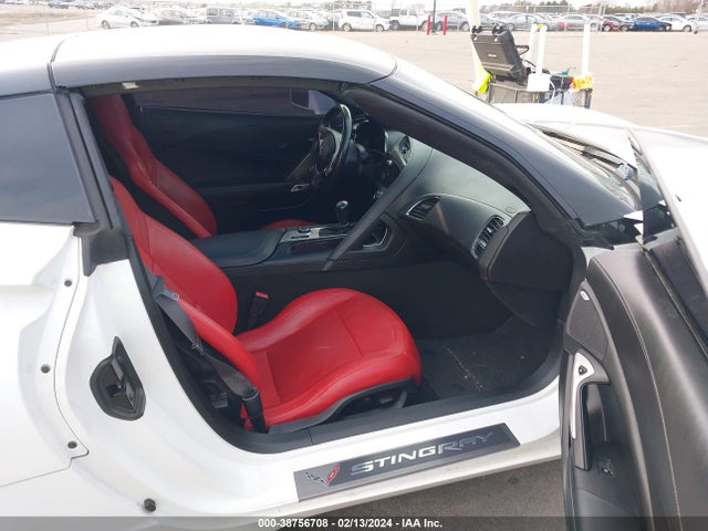 Chevrolet Corvette Stingray Z51 2014 1G1YG2D72E5117521 Image 5