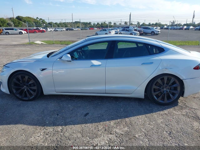 Tesla Model S 100d/75d/long Range/standard Range 2019 5YJSA1E2XKF305645 Image 14