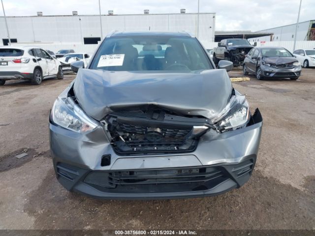 3N1CP5CU1KL566133 Nissan KICKS SV