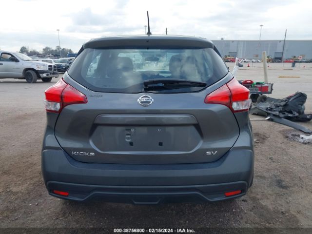 3N1CP5CU1KL566133 Nissan KICKS SV