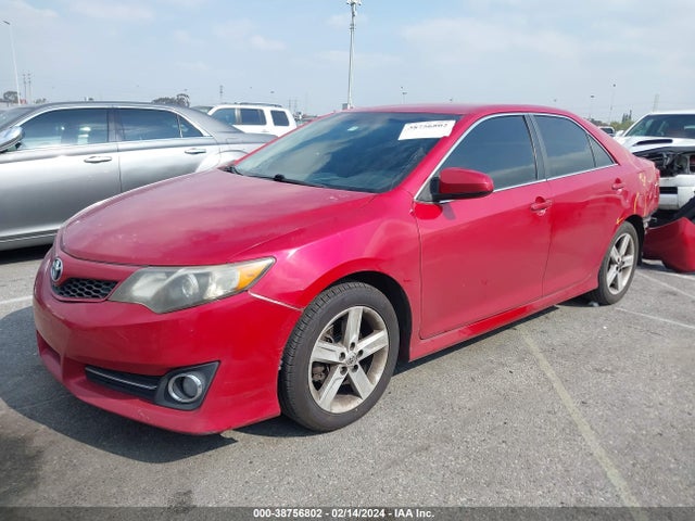 Toyota CAMRY SE 2014 4T1BF1FK5EU750771 Image 2