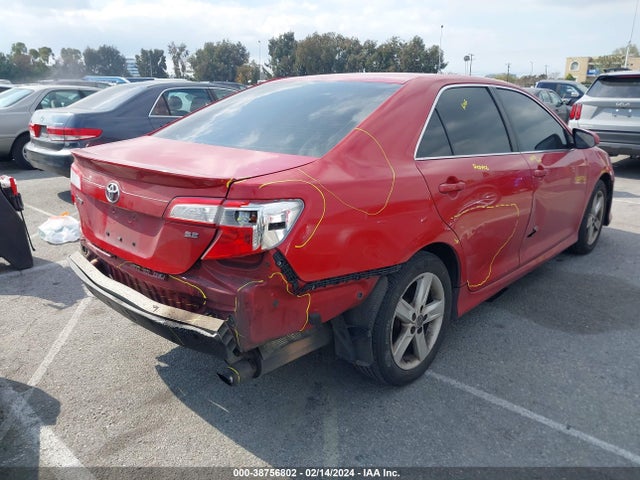 Toyota CAMRY SE 2014 4T1BF1FK5EU750771 Image 4