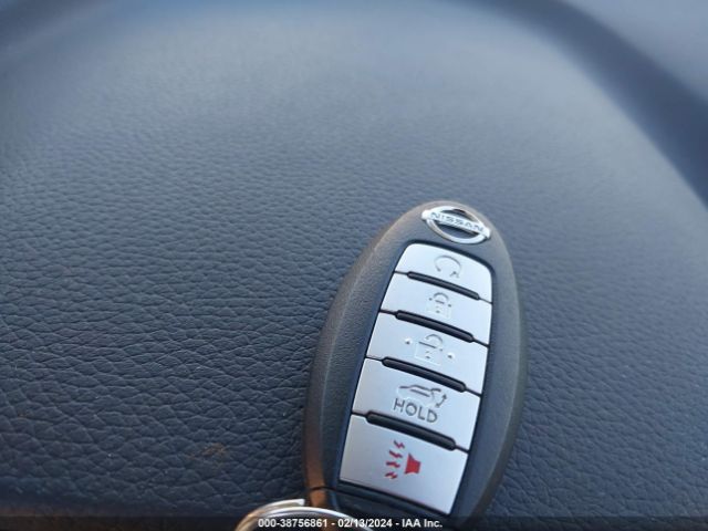 5N1AT2MT6HC736927 Nissan Rogue Sl