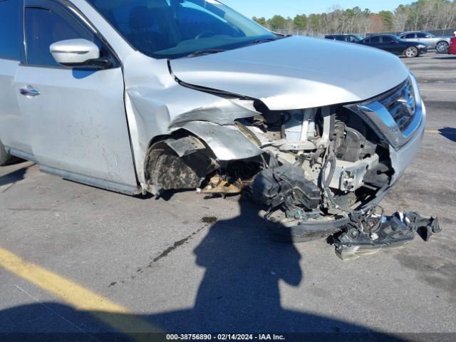 5N1DR2MN1HC672454 Nissan Pathfinder Sv