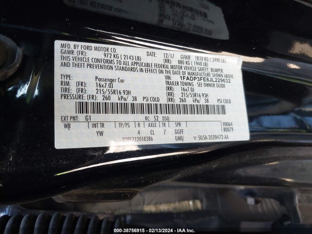 2018 FORD FOCUS SE VIN: 1FADP3FE8JL229632