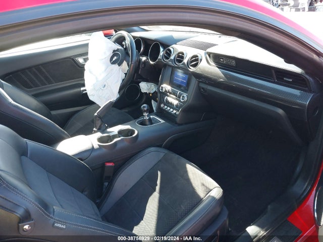 Продажа на аукционе авто 2020 Ford Mustang Gt Premium Fastback, vin: 1FA6P8CF8L5182855, номер лота: 38756929