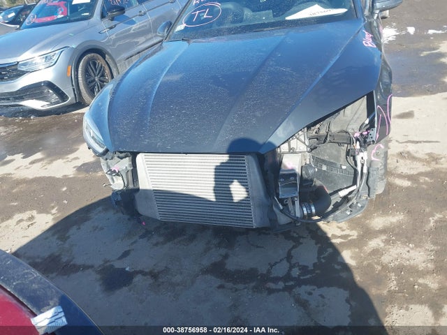 WAUTNAF55JA032314 Audi A5 2.0t Premium