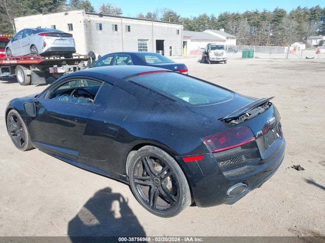 2009 AUDI R8 WUAAU34299N002404 Photo 2