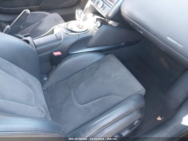 2009 AUDI R8 WUAAU34299N002404 Photo 7