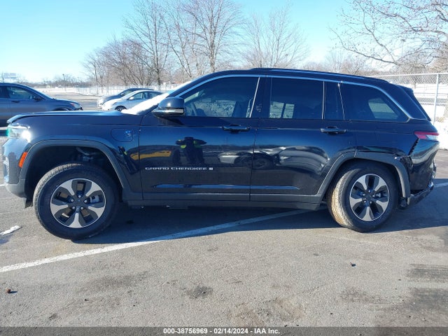 Jeep Grand Cherokee 4xe 2023 1C4RJYB65PC665585 Image 14