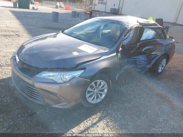 Toyota CAMRY LE 2016 4T4BF1FK1GR582782 Image 2