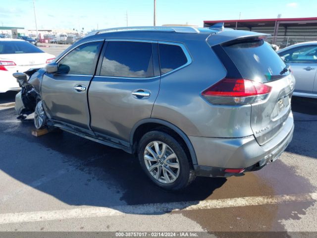 2018 NISSAN ROGUE JN8AT2MT4JW470725 Photo 2