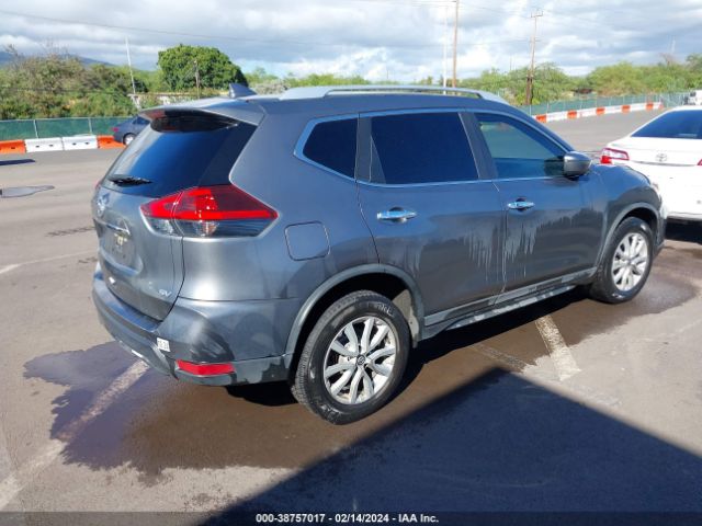 2018 NISSAN ROGUE JN8AT2MT4JW470725 Photo 3