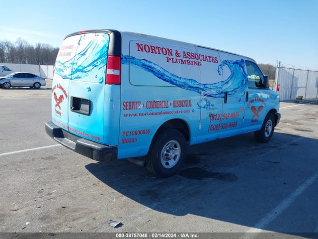 Chevrolet Express 2500 Work Van 2015 1GCWGFCF8F1278916 Image 4