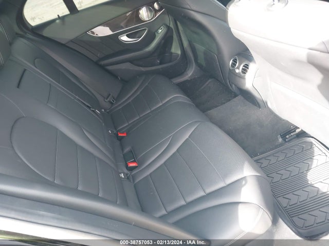 WDDWF4KB2JR414673 Mercedes-Benz C 300 4matic