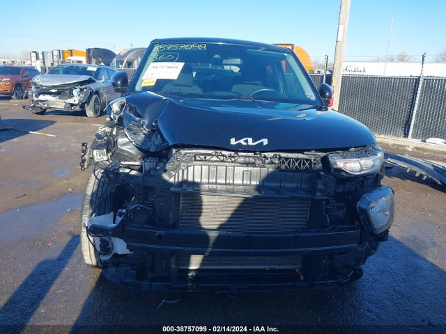 KIA SOUL LX 2022 KNDJ23AU4N7184083 Image 6
