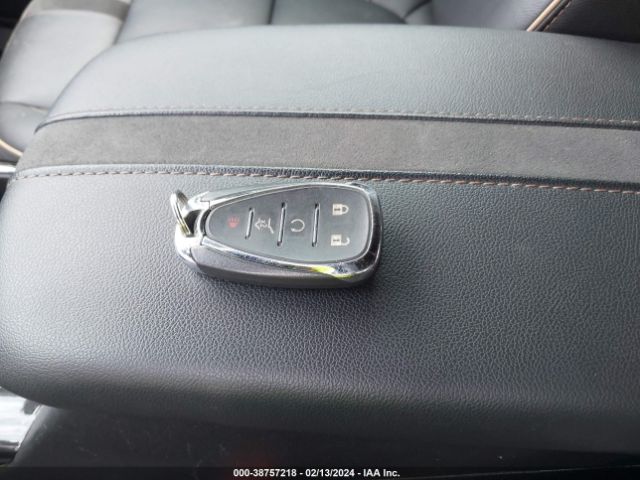 3GNKBFRS4KS608729 Chevrolet Blazer Premier