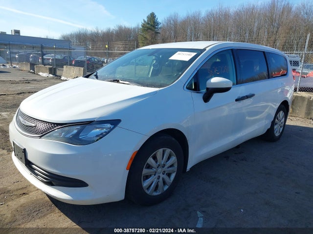 Chrysler PACIFICA L 2018 2C4RC1AG0JR121957 Image 2