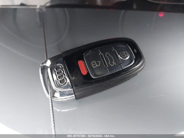 2016 AUDI S8 WUAJ5AFD1GN901089 Photo 10