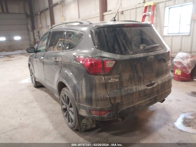 Ford ESCAPE SE 2019 1FMCU9GD2KUA83971 Image 3