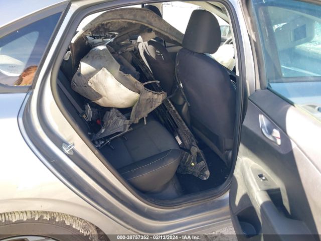 3KPF24AD3NE456957 KIA Forte Lxs