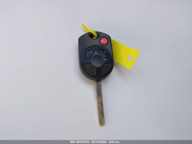 1FMCU0GX1EUA63978 Ford ESCAPE SE