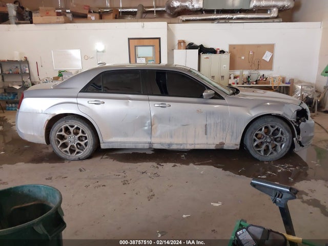 Chrysler 300 300s Awd 2018 2C3CCAGG4JH300462 Image 13